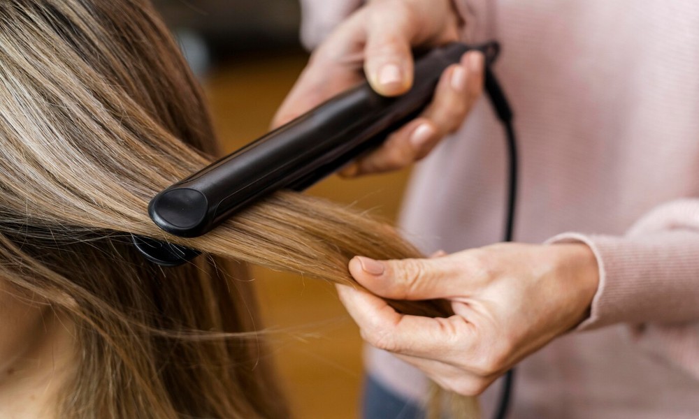 Key Factors That Influence the Longevity of Hair Straightening Results
